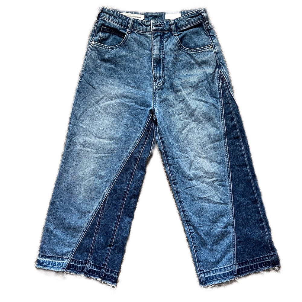 Anthropologie Pilcro Wide Leg Cropped Denim size 27 petite- like new!